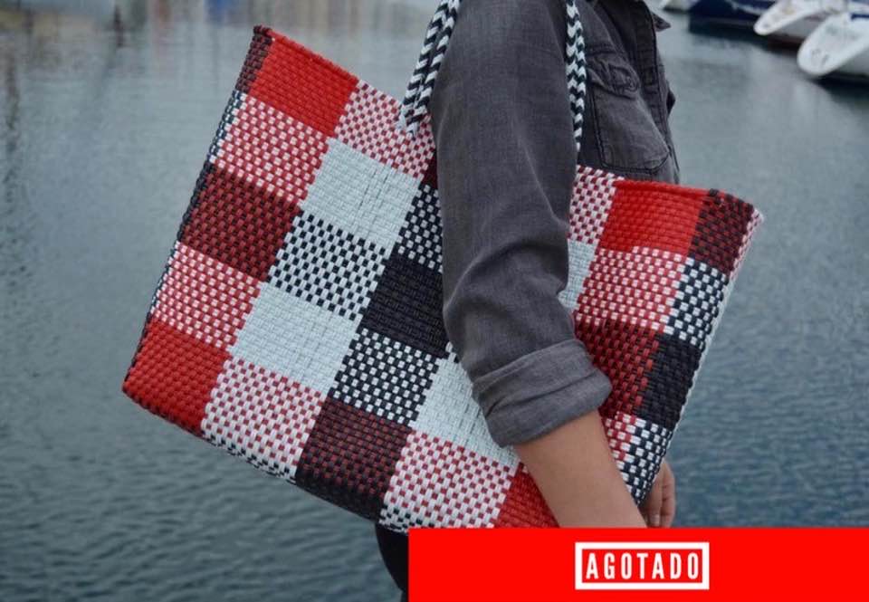 BOLSA GRANDE 'TARTÁN' - ROJO/NEGRO